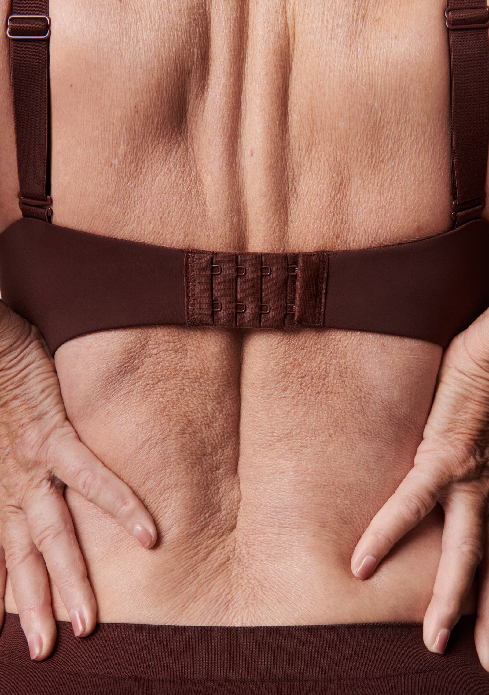 soutien-gorge pr&eacute;form&eacute; sans armatures microfibre recycl&eacute; marron fonc&eacute; marron fonc&eacute; - 21800956DARKBROWN - HEMA